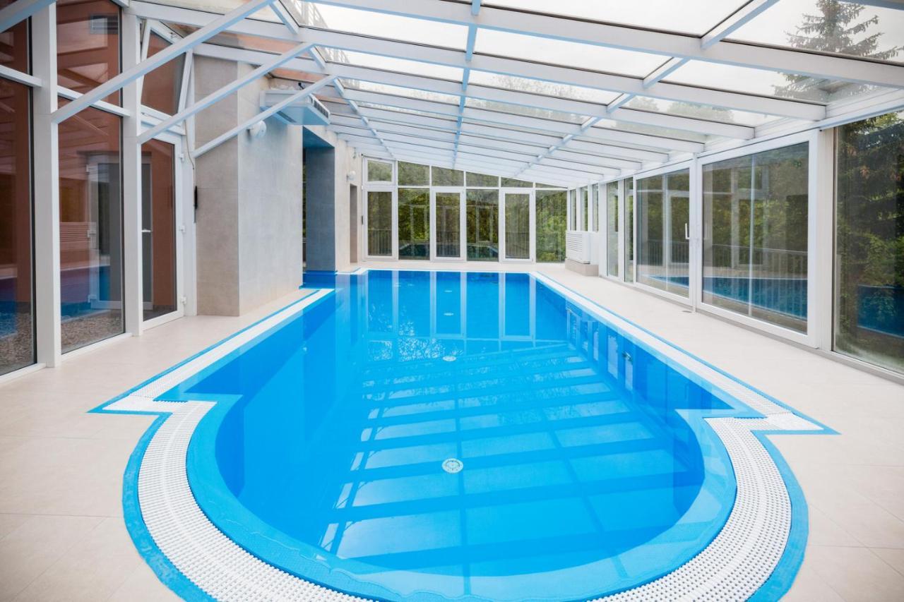 Luxury Spa & Wellness Vila Valaska Luhačovice Exterior foto